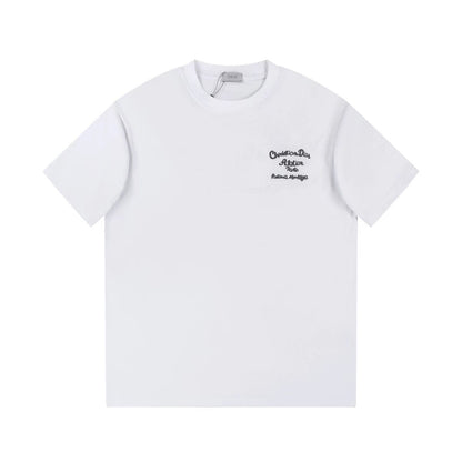 Round neck, embroidered letters on the front and back, simple and fashionable short sleeves