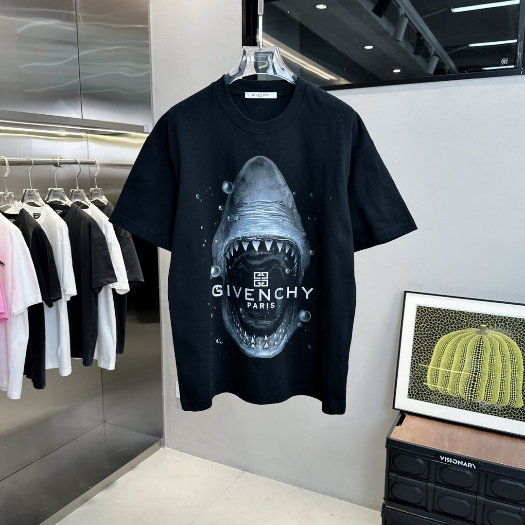 Thriller shark print T-shirt