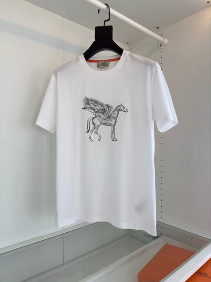 Pegasus themed logo round neck T-shirt