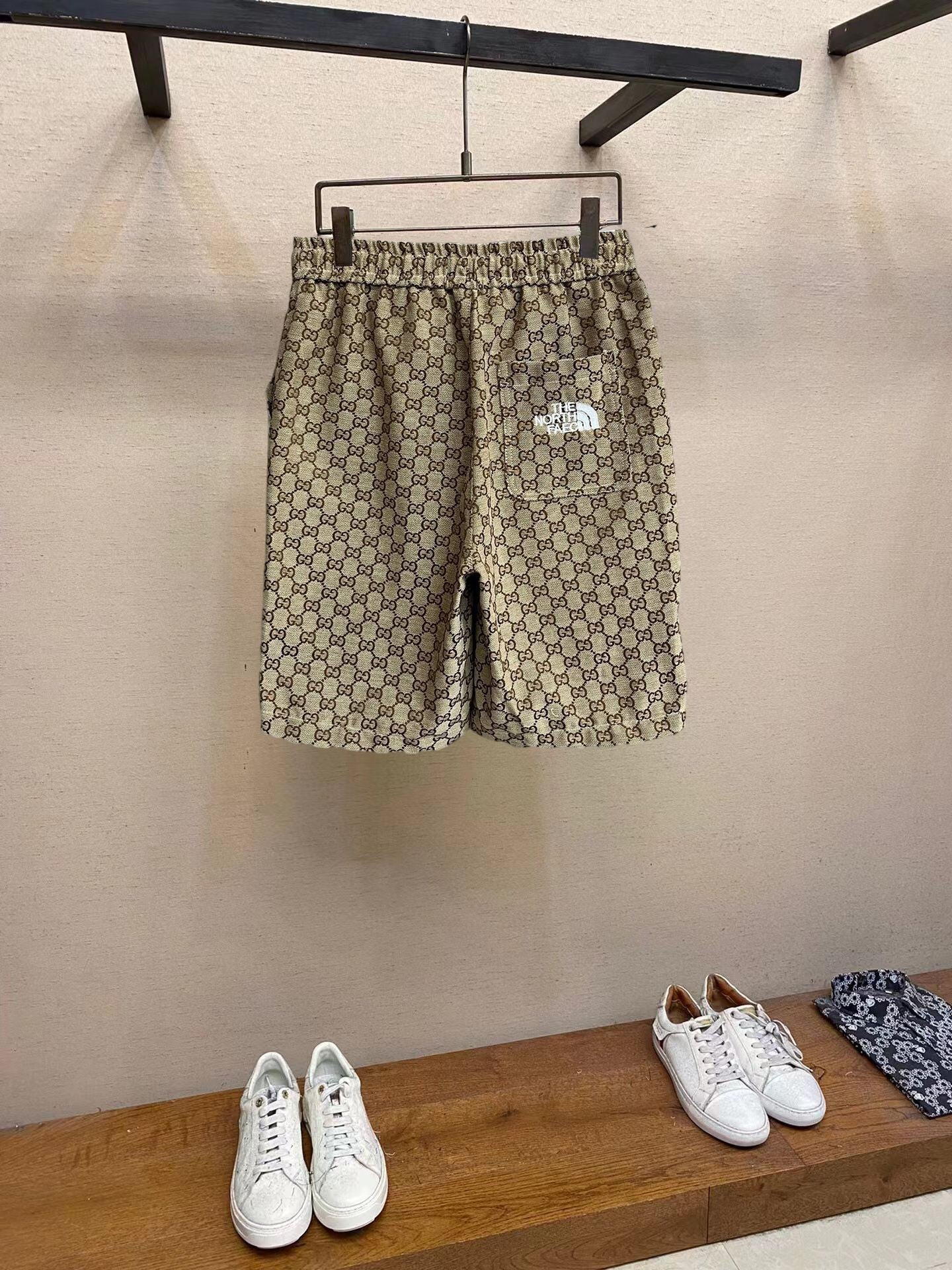 Classic G jacquard print shorts