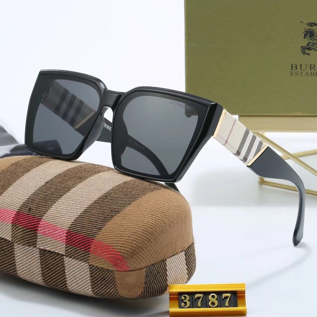 Classic Checkered Square Sunglasses