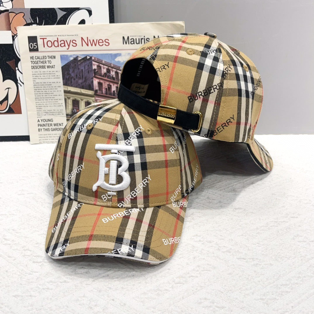 Classic checkered pattern hat