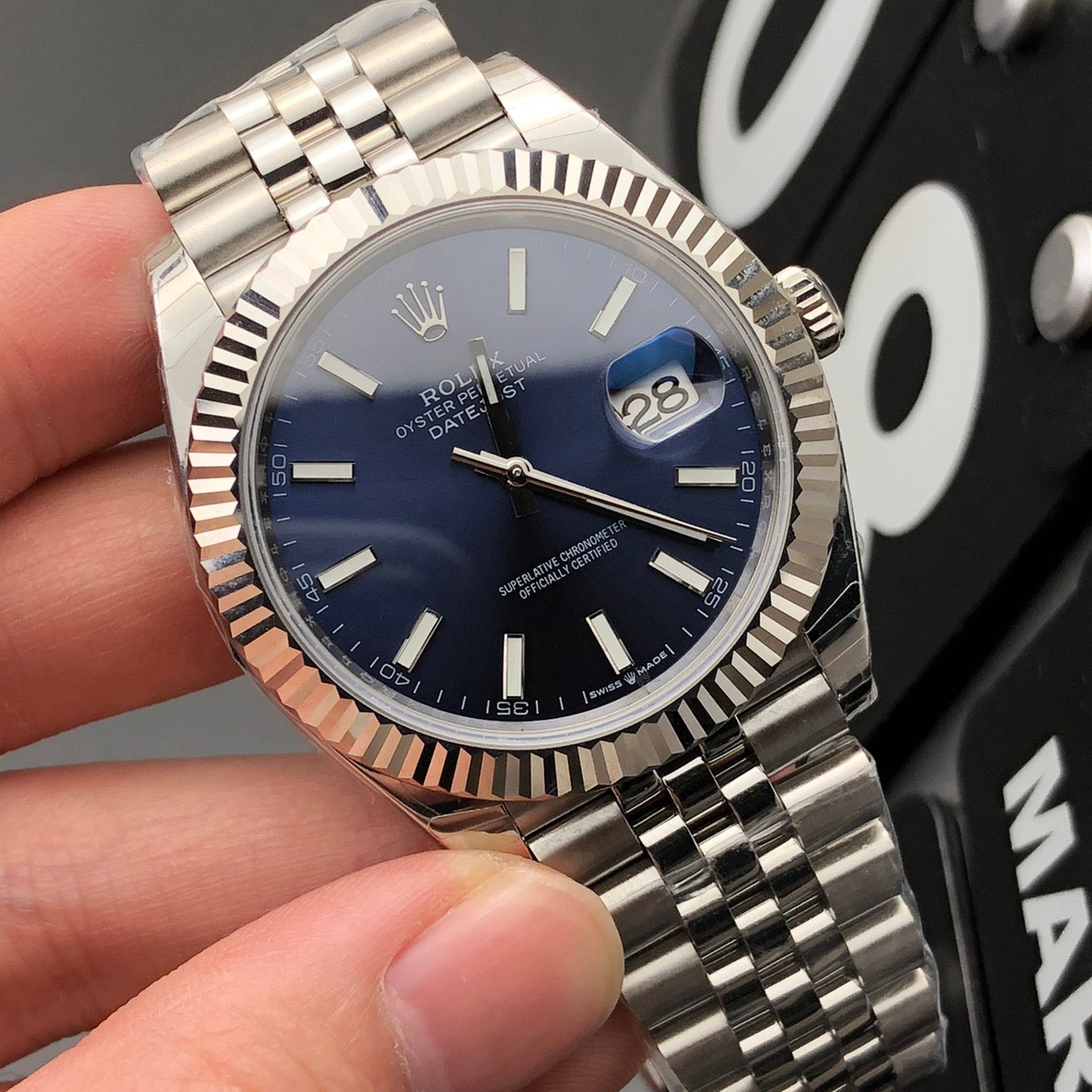 Date - 904L Steel and Blue - 41mm