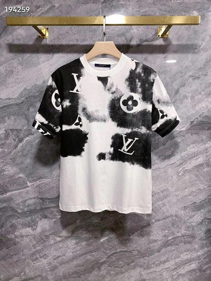 Exclusively designed ink painting printed T-shirt