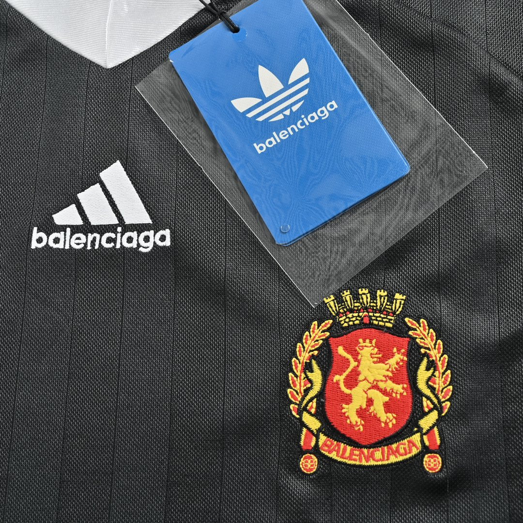 Co-branded Manchester United short sleeves