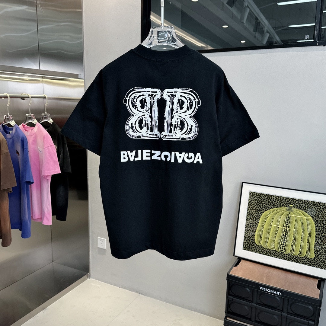 Double B Inverted Letter Print T Shirt